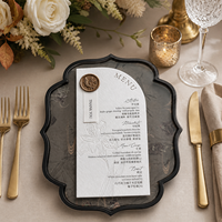 Carte de menu de mariage personnalisée de luxe avec motif floral en relief, sceau de cire, papier fantaisie, impression offset pour événements élégants