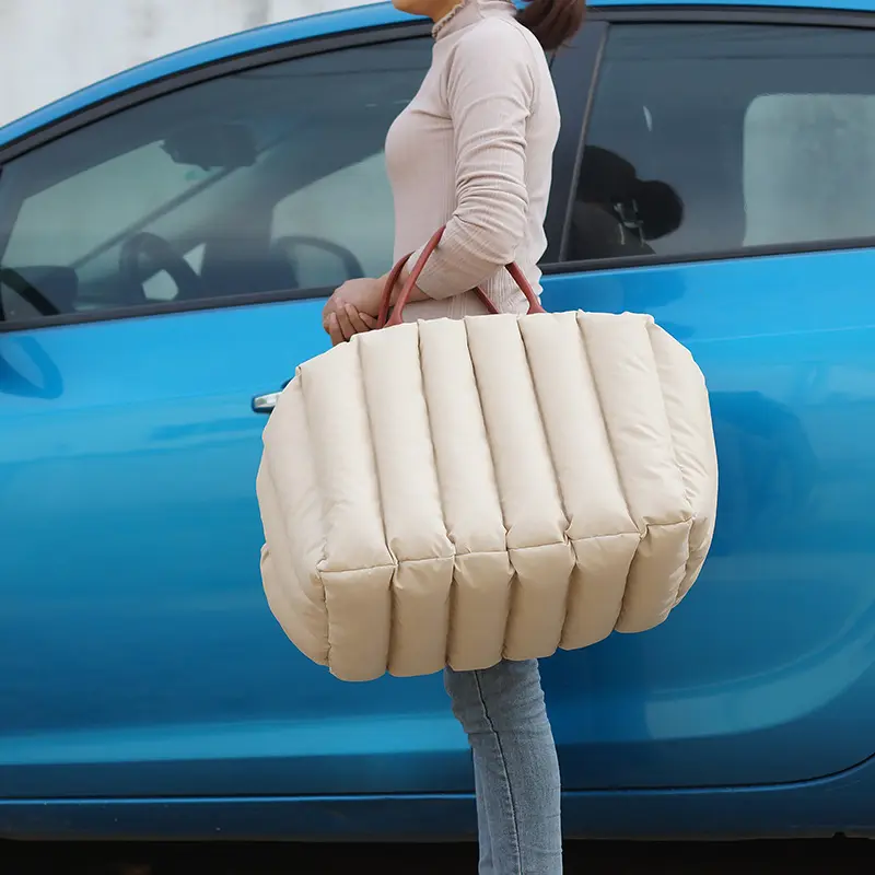 Sac de voyage pour chien de qualité personnalisée avec poignée en cuir pour siège de voiture