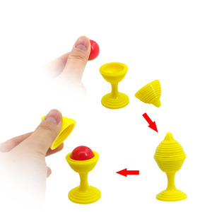 <span class=keywords><strong>Tour</strong></span> <span class=keywords><strong>de</strong></span> <span class=keywords><strong>magie</strong></span> classique <span class=keywords><strong>de</strong></span> petite taille avec balle et vase, illusion, accessoire <span class=keywords><strong>de</strong></span> <span class=keywords><strong>magie</strong></span> facile à réaliser, accessoires <span class=keywords><strong>de</strong></span> <span class=keywords><strong>magie</strong></span> <span class=keywords><strong>de</strong></span> rue, jouets en plastique pour la promotion - Product Image 1