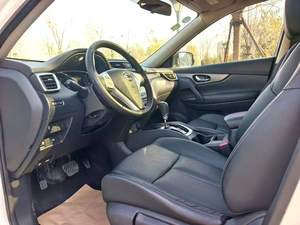 <span class=keywords><strong>Nissan</strong></span> X-Trail 2014 2.5L CVT Edición de Lujo 4WD SUV, Auto Usado con Volante a la Izquierda, Techo Panorámico Inspeccionado, Cámara Trasera de 360° - Product Image 4