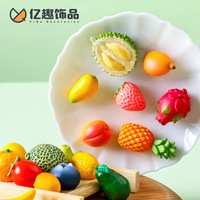 Abalorios de resina creativos con simulación de frutas (durian y fresa), accesorios DIY, bolsa sorpresa, mini decoraciones de escritorio, pequeños adornos