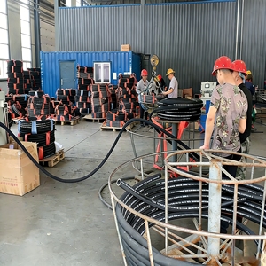 Manguera Hidráulica SAE 100 R1AT, Reforzada con Trenza de Alambre Simple, Manguera de Goma para Minería, Transportadores, Trituradoras, <span class=keywords><strong>Precio</strong></span> de Fábrica - Product Image 3