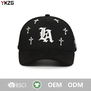 Casquette <span class=keywords><strong>de</strong></span> baseball unisexe en daim noir <span class=keywords><strong>de</strong></span> luxe, style streetwear gothique, avec broderie 3D, strass et croix en cristal, tendance hip-hop - Product Image 1