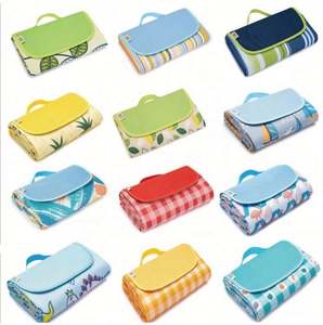 In Stock Eco-Friendly PVC Oxford Fabric Camping Mat Waterproof Foldable Moisture-Proof Picnic Blanket <b>Pad</b> for Beach Park Use - Product Image 6