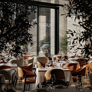 Set da pranzo moderno di lusso per hotel a 5 stelle e raffinati caffè con motivi quadrati sedie <span class=keywords><strong>in</strong></span> legno per decorazione d'interni - Product Image 5