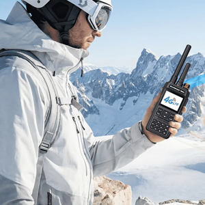 <span class=keywords><strong>Radio</strong></span> Bidireccional Analógica de Modo Dual IP68 4G +5W OEM GPS SOS |   Walkie Talkie con Teclado Completo, Batería de 2800 mAh, Alcance de 5000 KM - Product Image 1