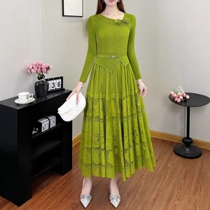 Robe plissée Miyake décontractée grande taille en dentelle pour femmes 2025 – Vente en gros pour fabricants - Product Image 2