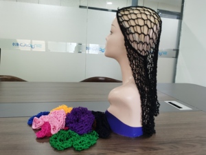 Gorro de malla de ganchillo de rayón de 17 pulgadas para dormir, para mujeres con cabello largo y rizado, regalo promocional - Product Image 3