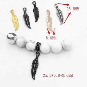 Colgante de Pluma Vintage de Acero de Titanio yunnique de 25.5mm para Fabricación de Pulseras, Accesorios de Joyería DIY de Acero Inoxidable - Product Image 1