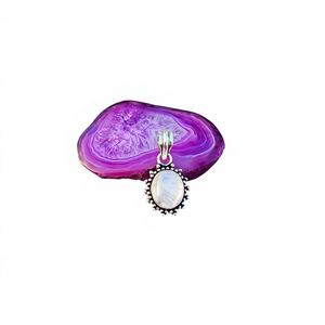 Colgante de Piedra Lunar Arcoíris Chapado en Plata de Ley, Hecho a Mano, con Engaste de Bisel, Joyería de Gema, Regalo Elegante para Mujeres y Niñas - Product Image 1