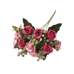 Lichao 10 petites roses artificielles en soie pour accessoires de photographie de mariage et décoration intérieure - Product Image 5