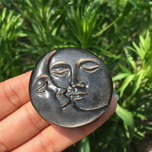 Vente en gros de cristaux naturels en obsidienne argentée sculptés Soleil et Lune, minéraux de guérison Reiki pour la décoration intérieure, cadeau minéral - Product Image 3