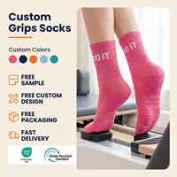 Chaussettes de yoga antidérapantes de haute qualité, chaussettes de Pilates avec grip, chaussettes à logo personnalisé pour l'entraînement à domicile et les exercices au sol
