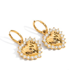 Pendientes de Aro en Forma de Corazón, Chapados en Oro, con Diseño de Cristal y Amor, para Regalo - Product Image 5