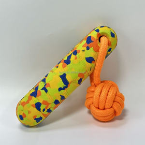 Jouet à mâcher flottant solide et écologique pour grands chiens, design tendance, matériau EVA durable, 22 cm - Product Image 2
