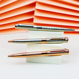 Stylos à bille en métal en acier inoxydable personnalisés de luxe Couleur or Largeur d'écriture de 0,7 mm Promotions LOGO personnalisé Encre bleue - Product Image 3