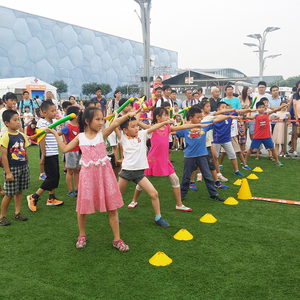 Equipo de atletismo de campo de pista Junior Javelin para niños, jabalinas primarias de espuma suave seguras para deportes escolares y equipo deportivo - Product Image 4