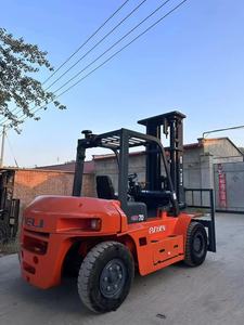 Heli 70 de haute qualité chariot élévateur diesel d'occasion de 7 tonnes prêt à expédier fabriqué en Chine avec composants de moteur principal à bas prix - Product Image 4