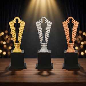 Elegante Trofeo de Metal Fundido a Presión Modelo 717 con Acabado en Oro, Plata y Cobre, Placa de Premio Deportiva Portátil y Duradera con Grabado Láser - Product Image 1