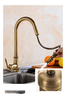 Robinet de cuisine européen monocommande en laiton avec douchette extractible, finition bronze antique, installation monotrou pour usage commercial