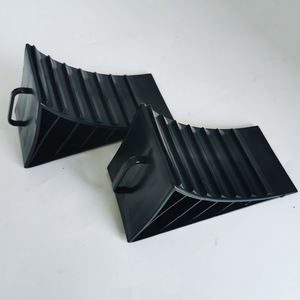 Tapón <span class=keywords><strong>de</strong></span> rueda <span class=keywords><strong>de</strong></span> plástico, cuña, cuña <span class=keywords><strong>de</strong></span> rueda <span class=keywords><strong>de</strong></span> goma para camiones, autocaravana, remolques <span class=keywords><strong>de</strong></span> viaje para estacionamiento <span class=keywords><strong>de</strong></span> automóviles - Product Image 4