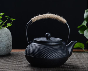 <strong>Cast</strong> <strong>Iron</strong> Teapot <strong>Tea</strong> Kettle <strong>Pot</strong> with Stainless Steel Infuser for Stovetop Safe Coated 600ml - Product Image 6
