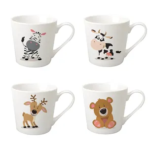 Kreative Geschenke Little Bear V-Form Tasse Keramik Weiß mit Tier Design Set Keramik Milch becher für Kinder Minimalist ische Kaffeetassen