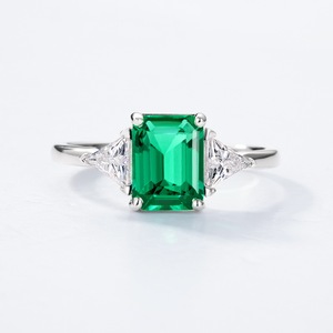 Fashion Retro Light Luxury Lab Cultured <strong>Emerald</strong> Ring S925 Sterling <strong>Silver</strong> Inlaid Colored Gemstone Custom <strong>Jewelry</strong> Wholesale - Product Image 2