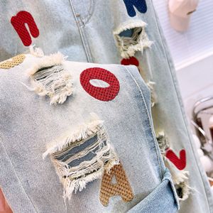 Set Casual primavera estate di <span class=keywords><strong>moda</strong></span> per <span class=keywords><strong>ragazze</strong></span> gilet con lettere ricamate Jeans strappati Set di abbigliamento per bambini - Product Image 6