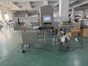Hot Sale Food Metall detektor Maschinen tunnel Frozen <span class=keywords><strong>Seafood</strong></span> Metall detektor - Product Image 5