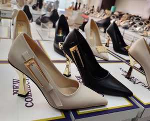 Zapatos de Tacón Fino Clásicos para Mujer, con Hebilla Lateral, Punta en Pico, Tacón de 7 cm, Tallas 36-40, Hechos en Turquía - Product Image 2