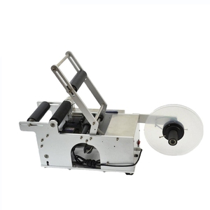 เครื่องติดฉลากขวดกลมแบบกึ่งอัตโนมัติราคาดีที่สุด - Product Image 1