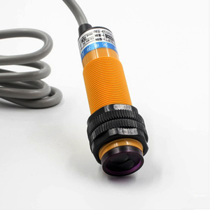 E3F3-DS50Y1 E3F3-DS50Y2 E3F3-DS50Y12 Interrupteur de position photoélectrique cylindrique à protection de faisceau - Product Image 5