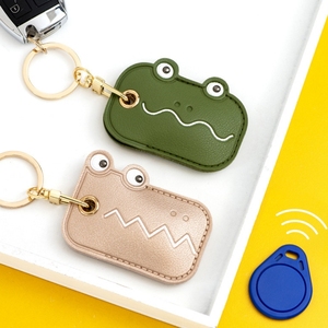 Nuevos Llaveros de Dibujos Animados para Bolsos, Porta Tarjetas de Acceso, Llaveros Creativos y Lindos con Varios Estilos de Animales y Plantas para Mi Hija - Product Image 1