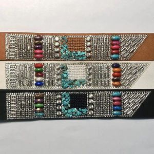 Ventas directas de fábrica Nuevo zapato de estilo étnico de varios elementos con cuatro sandalias y superficie de zapatillas - Product Image 1