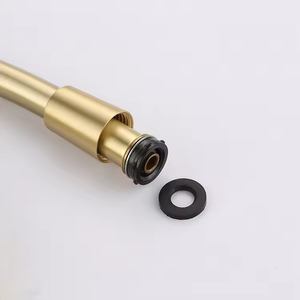 Manguera de Ducha de PVC Flexible y Ligera de Larga Duración, Diseño Nuevo, Venta al Por Mayor, para Baño Doméstico - Product Image 3