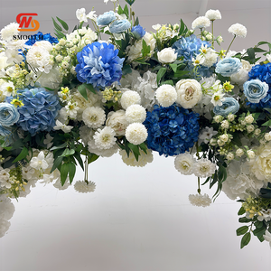 Arche florale artificielle en soie bleue et blanche, modèle LEDA Explosive, pour décoration événementielle, arrangement floral populaire - Product Image 3