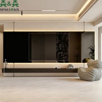 Meuble mural TV flottant de luxe SLS avec panneau média réfléchissant, incrustation en pierre cannelée, rétroéclairage LED et console longue