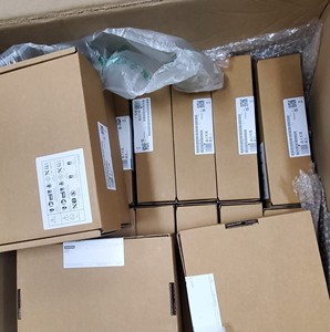 6AV2124-2DC01-0AX0 SIE_MENS 100% ใหม่ & ต้นฉบับ SIMATIC HMI KTP400ความสะดวกสบายแผงควบคุมที่สำคัญ4 "Widescreen จอแสดงผล TFT - Product Image 6