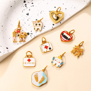 จี้ห้อยคอรูปฟันการ์ตูน ทำจากโลหะผสมสังกะสี ประดับด้วยไมโครอินเซอร์ต เหมาะสำหรับเป็นของขวัญสำหรับทุกเพศ - Product Image 3