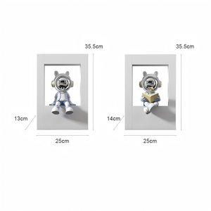 Nuovo Prodotto 2026: Ornamento da Scrivania Astronauta che Legge un Libro - Statua in Resina Dipinta a Mano Design Angelo dell'Amore per Mobile TV e Cantinetta - Product Image 2