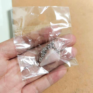 จี้คริสตัลบำบัดขายส่ง โรสควอตซ์ธรรมชาติ พร้อมสายสแตนเลส จี้คริสตัลแบบลูกตุ้ม สำหรับเป็นของขวัญ - Product Image 5