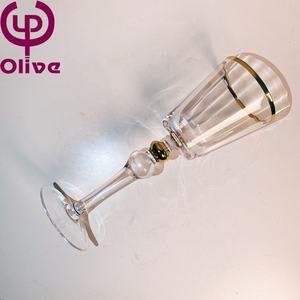 Bar <span class=keywords><strong>de</strong></span> fête <span class=keywords><strong>de</strong></span> mariage <span class=keywords><strong>liqueur</strong></span> <span class=keywords><strong>de</strong></span> citrouille bulles <span class=keywords><strong>de</strong></span> champagne côtelé coloré bordé d'or gobelet en cristal à double perles ensemble <span class=keywords><strong>de</strong></span> verres à vin - Product Image 6