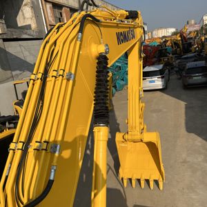 Nouveauté Pelleteuse sur chenilles d'occasion KOMATSU PC200-8 de 20 tonnes Pelleteuse Komatsu PC200 d'occasion à vendre - Product Image 4