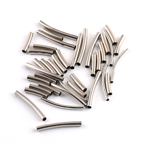 Tubo Metálico Hueco Curvo 3x28mm 3x35mm 4x20mm 4x35mm para Fabricación de Pulseras, Accesorios de Joyería DIY - Product Image 5