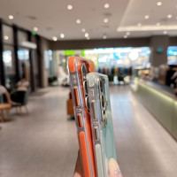 Étui Magnétique Antichoc Couleur Bonbon pour Samsung Galaxy S25 S26 Ultra A57 A37 A17 avec Boutons en Alliage d'Aluminium et Chargement Sans Fil
