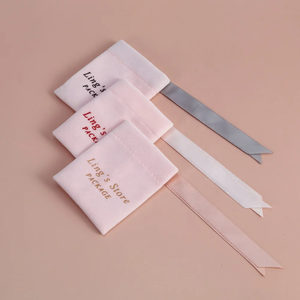 Bolsa de Terciopelo con Cordón de 7x9cm, Personalizada con Logotipo, Pequeña, para Joyería - Product Image 5