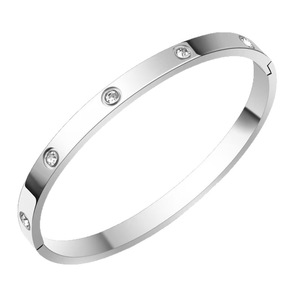 Bracelet jonc en acier inoxydable plaqué or 18 carats avec clous et diamants <span class=keywords><strong>Kaja</strong></span>, bijoux européens pour femmes d'Asie du Sud-Est et d'Indonésie, vente en gros - Product Image 5