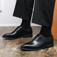 Chaussures Derby décontractées pour hommes à bout pointu, à lacets, coupe basse, style britannique, avec détails sculptés et surpiqûres printanières