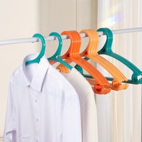 Cintres en plastique PP durables multicolores, à double usage (humide et sec), avec crochet triangulaire pour foulards, pour le rangement des vêtements à la maison